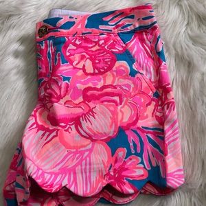 Lilly Pulitzer buttercup shorts